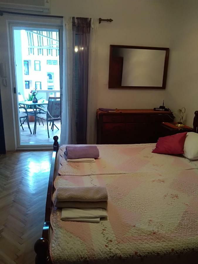 Apartmani Smiljana Makarska Ngoại thất bức ảnh