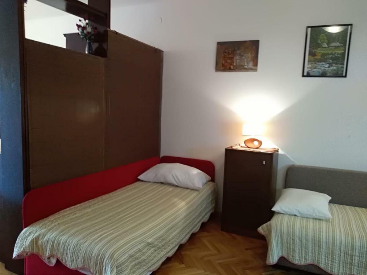 Apartmani Smiljana Makarska Ngoại thất bức ảnh