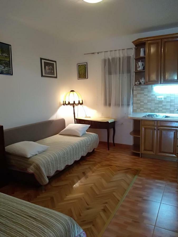 Apartmani Smiljana Makarska Ngoại thất bức ảnh