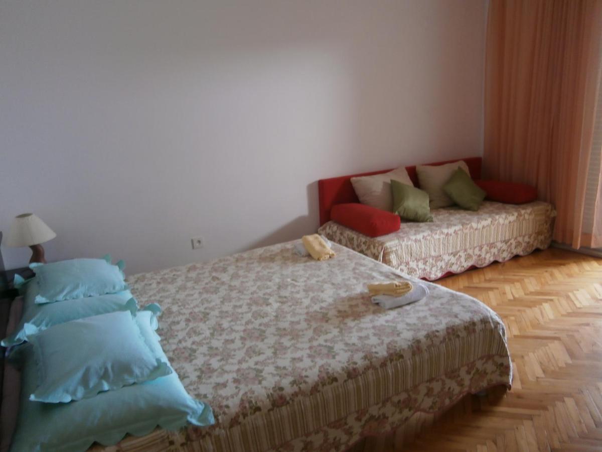 Apartmani Smiljana Makarska Ngoại thất bức ảnh