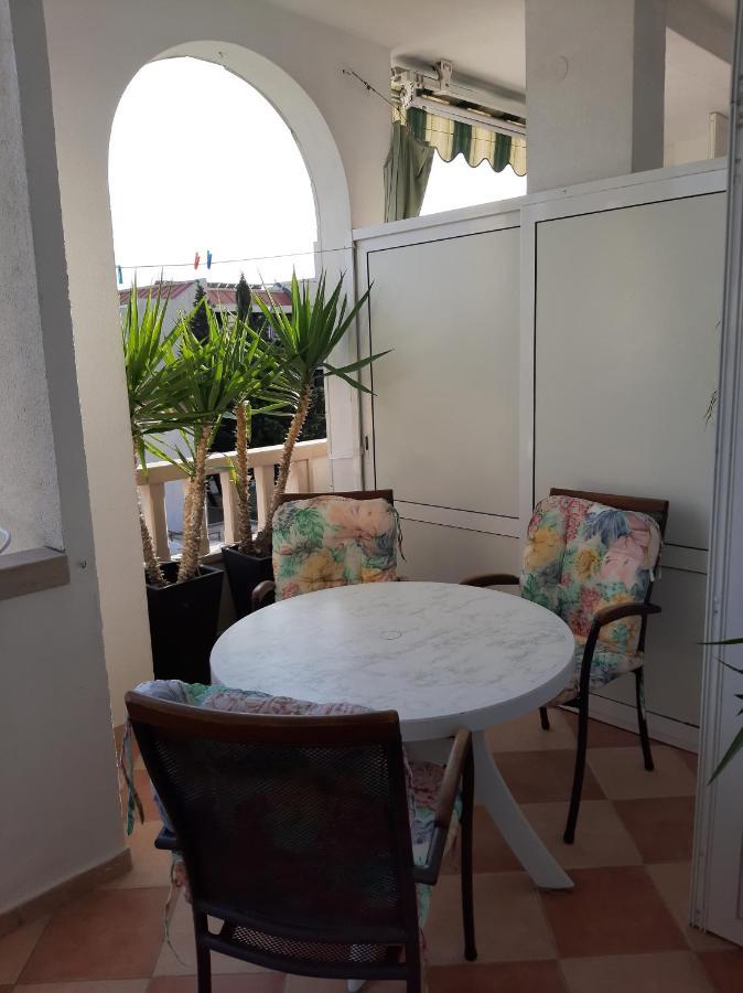 Apartmani Smiljana Makarska Ngoại thất bức ảnh